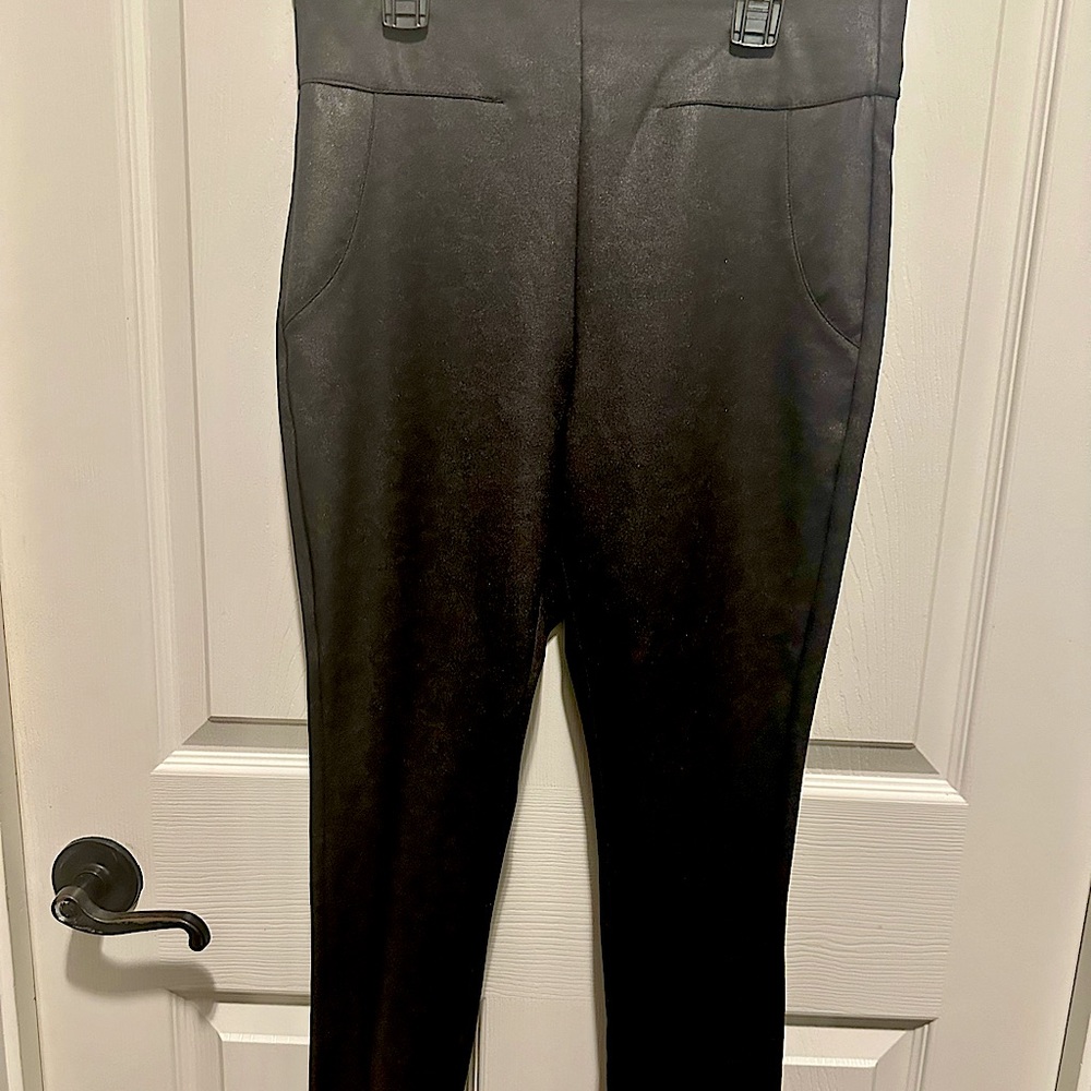 Anna & Ava simmering brown animal print leggings. New without tags